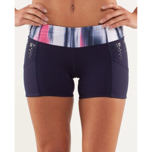 LULULEMON Shorts Women Size 6 Small Dark Blue Run: Shorty Short Luxtreme Pockets